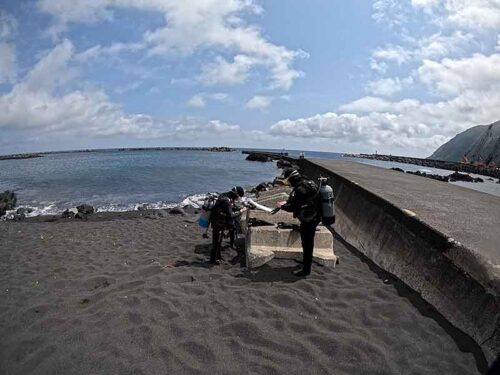 概ね落ち着く底土の海へ行きまして