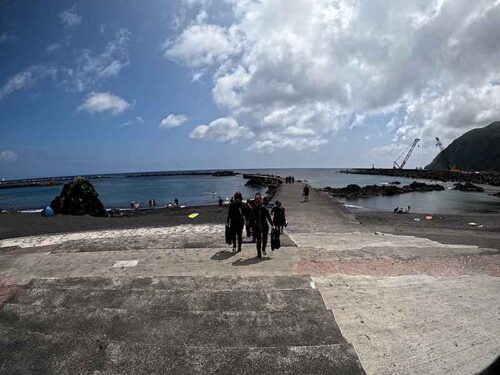 概ね落ち着く底土の海へ行きまして