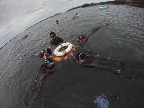 浅いところでゆっくり海に慣れていき