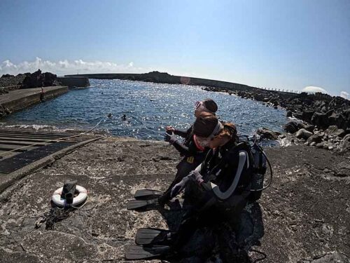 概ね落ち着く八重根の海へ行きまして