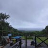 雲は広がり雨は降ったり止んだりだった5/17の八丈島
