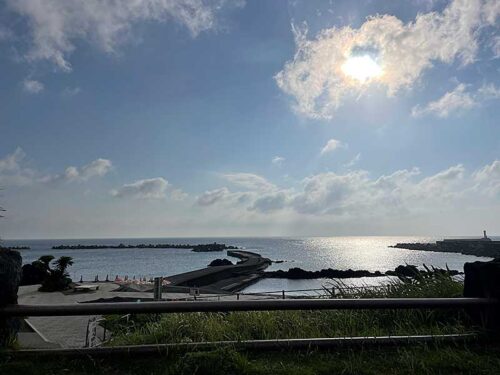 朝の底土