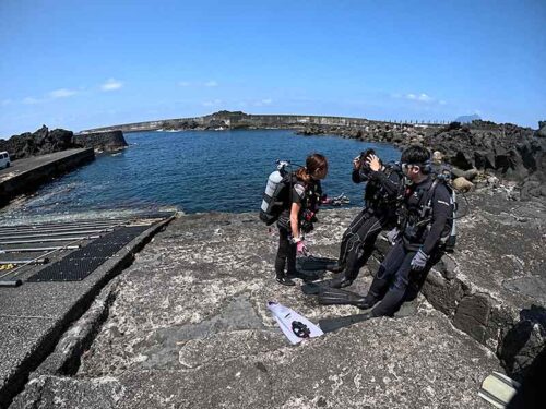 概ね落ち着く八重根の海へ行きまして