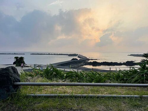 朝早くの底土