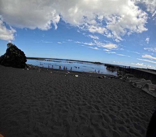 手前はペッタリ落ち着く底土の海へ行きまして