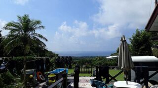 雲は増えるが青空は続いていた9/9の八丈島