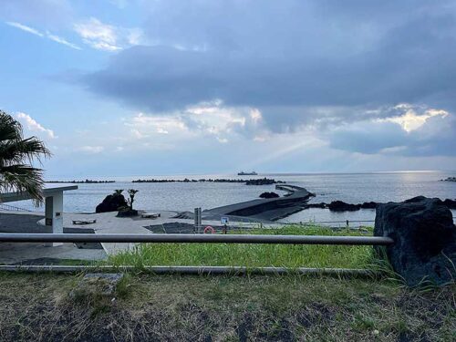 朝の底土